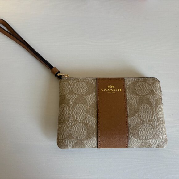 Coach Zip Wristlet - Picture 2 of 5